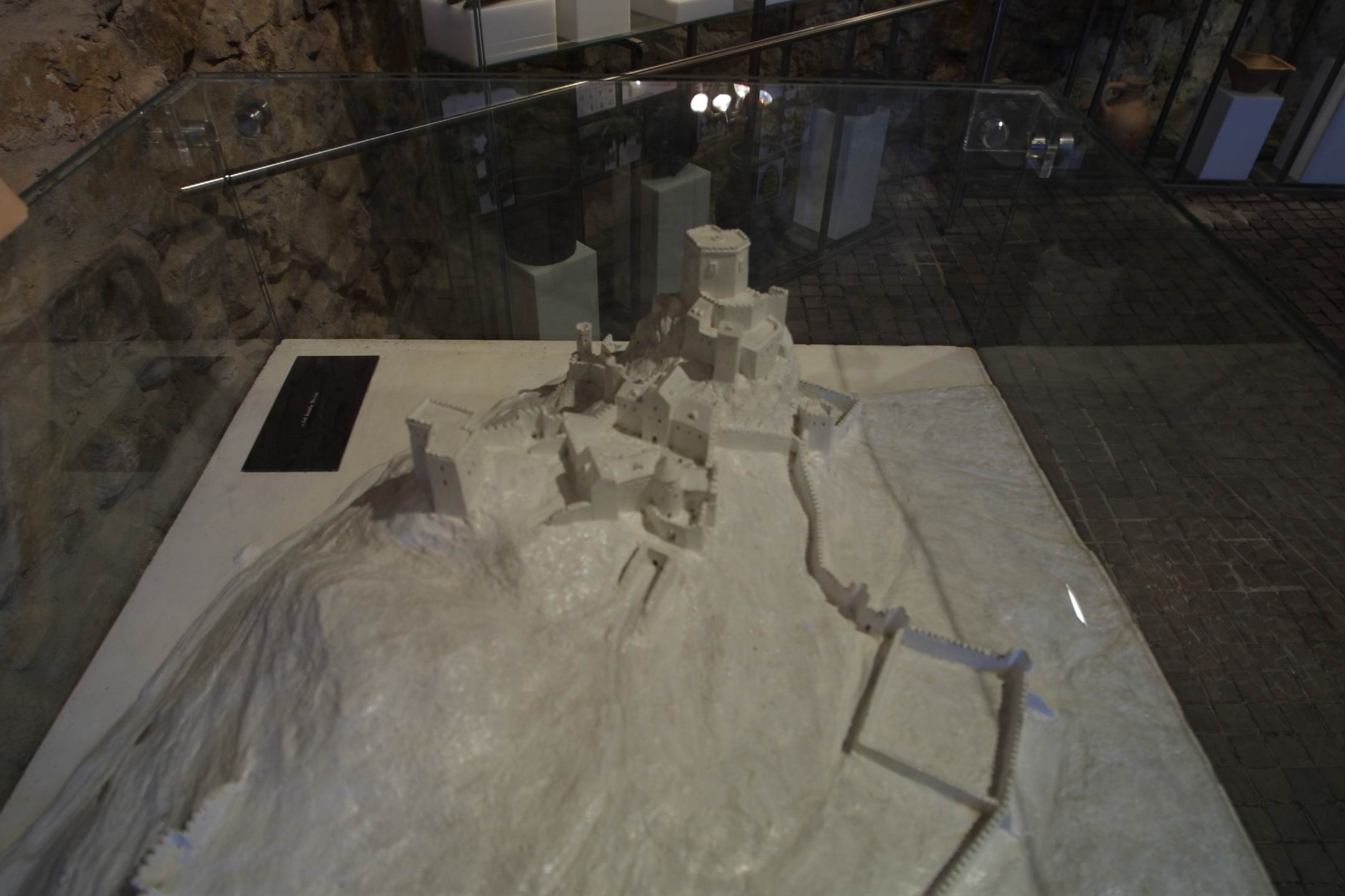 CRW_2433