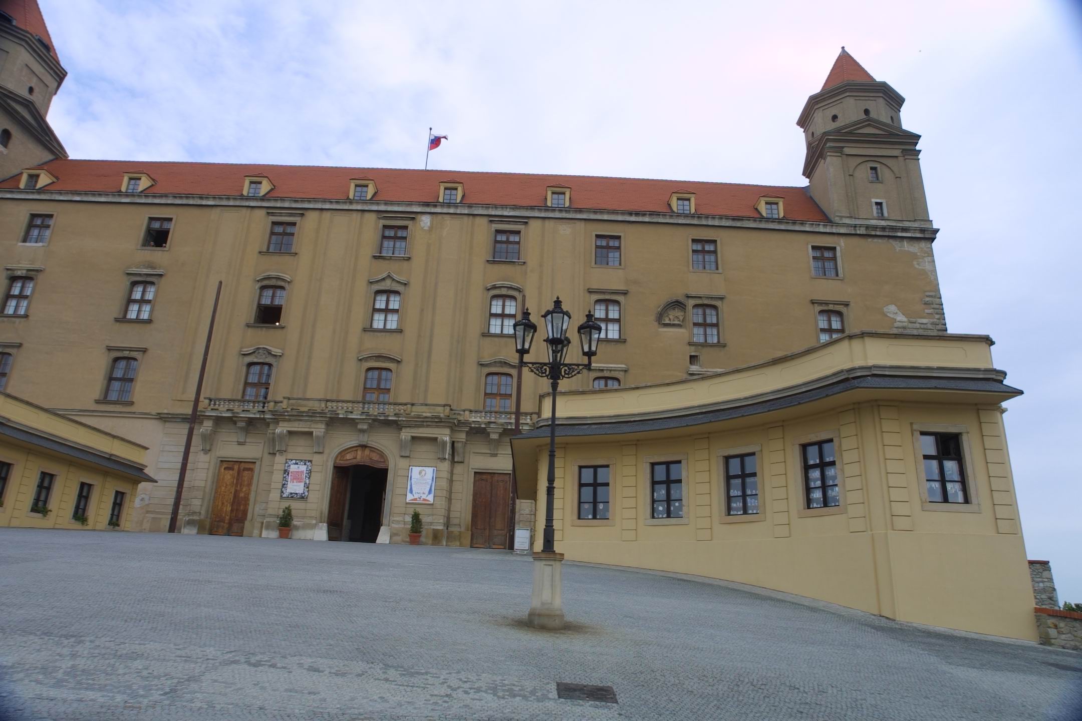 CRW_7400