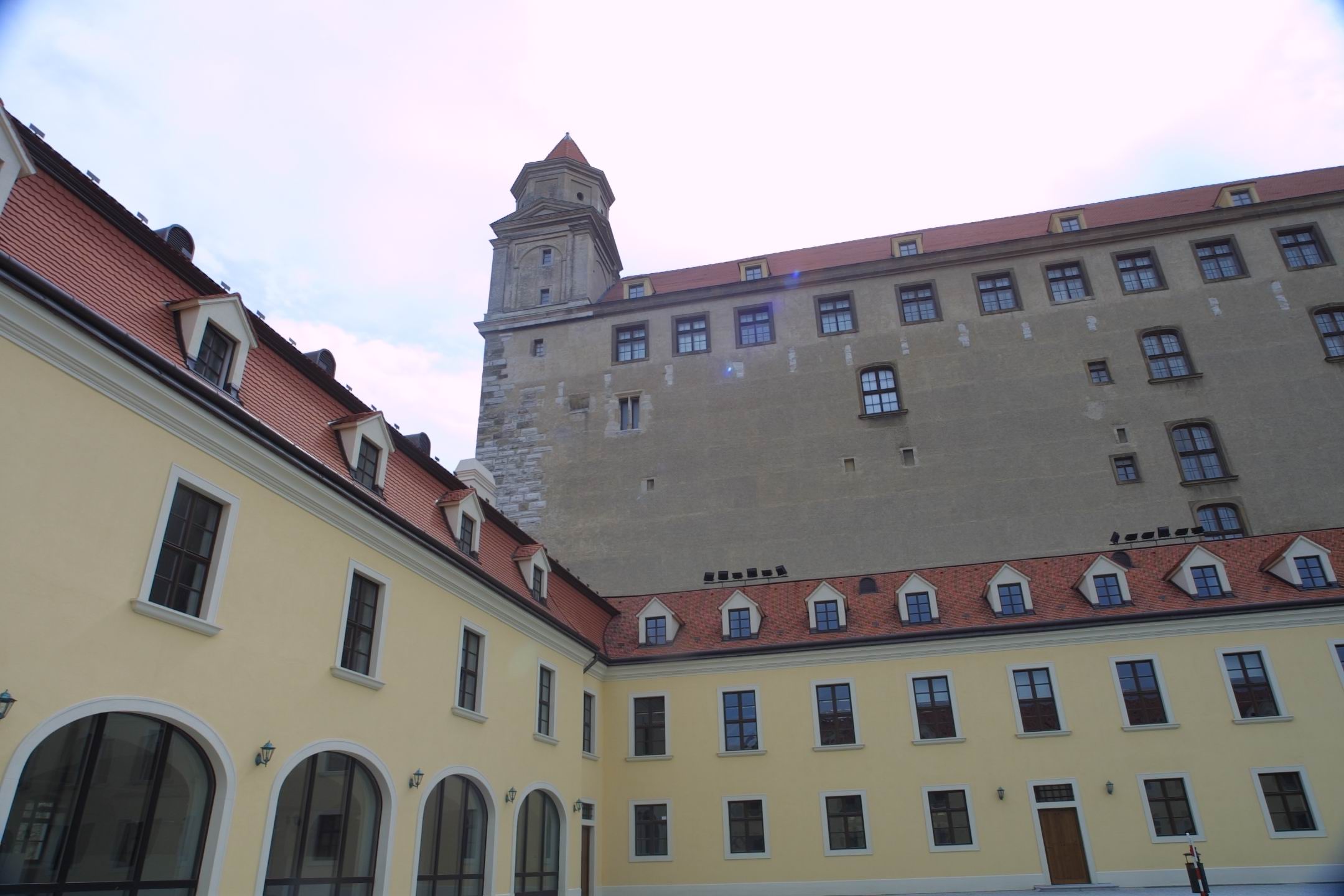 CRW_7500