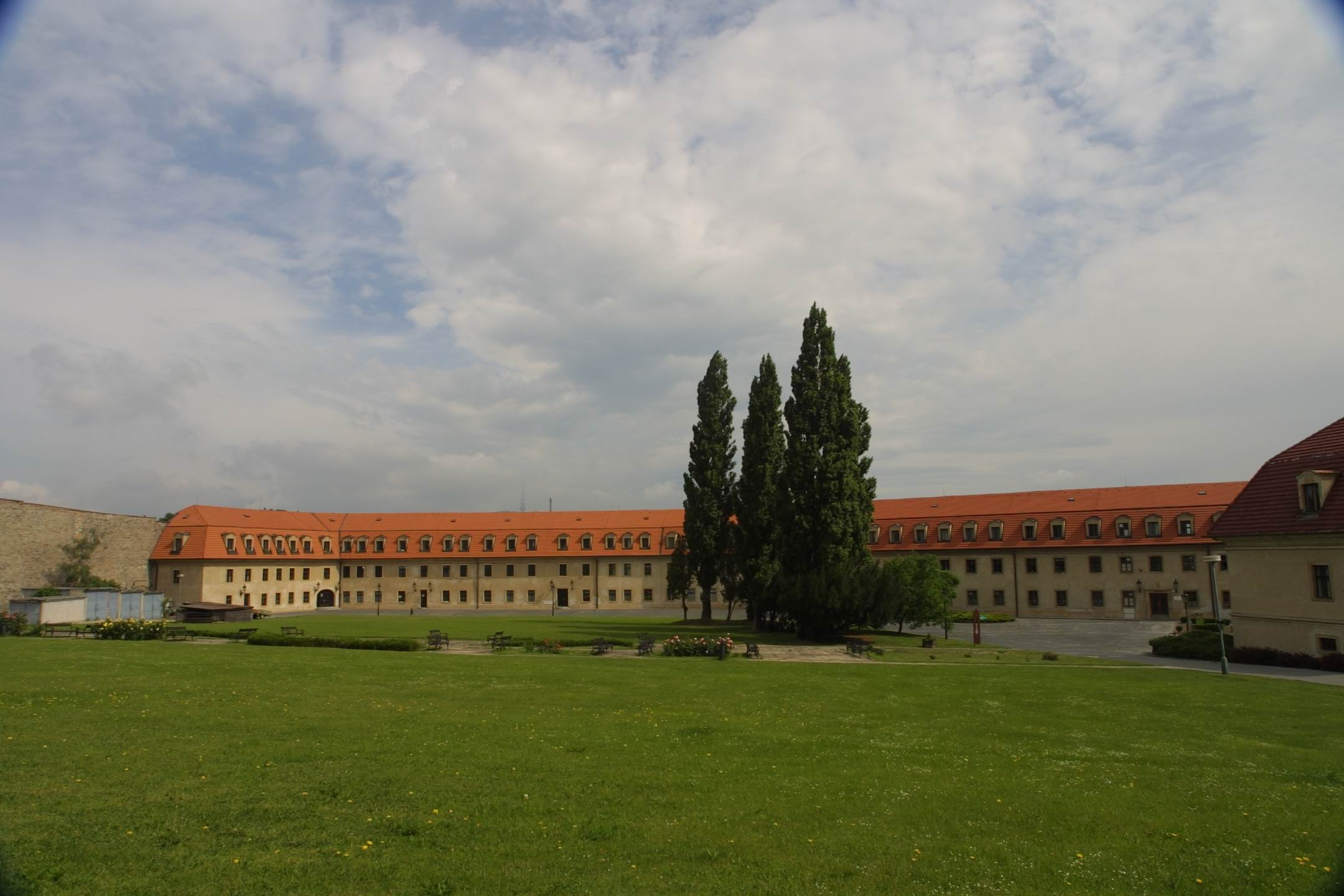 CRW_7546