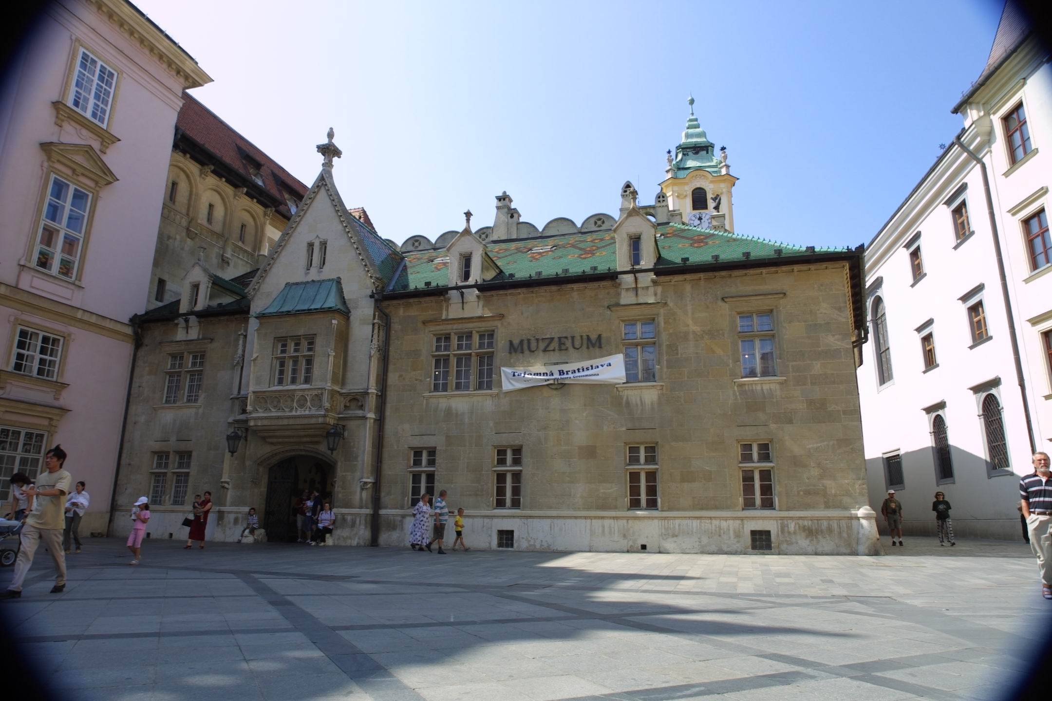 CRW_2536